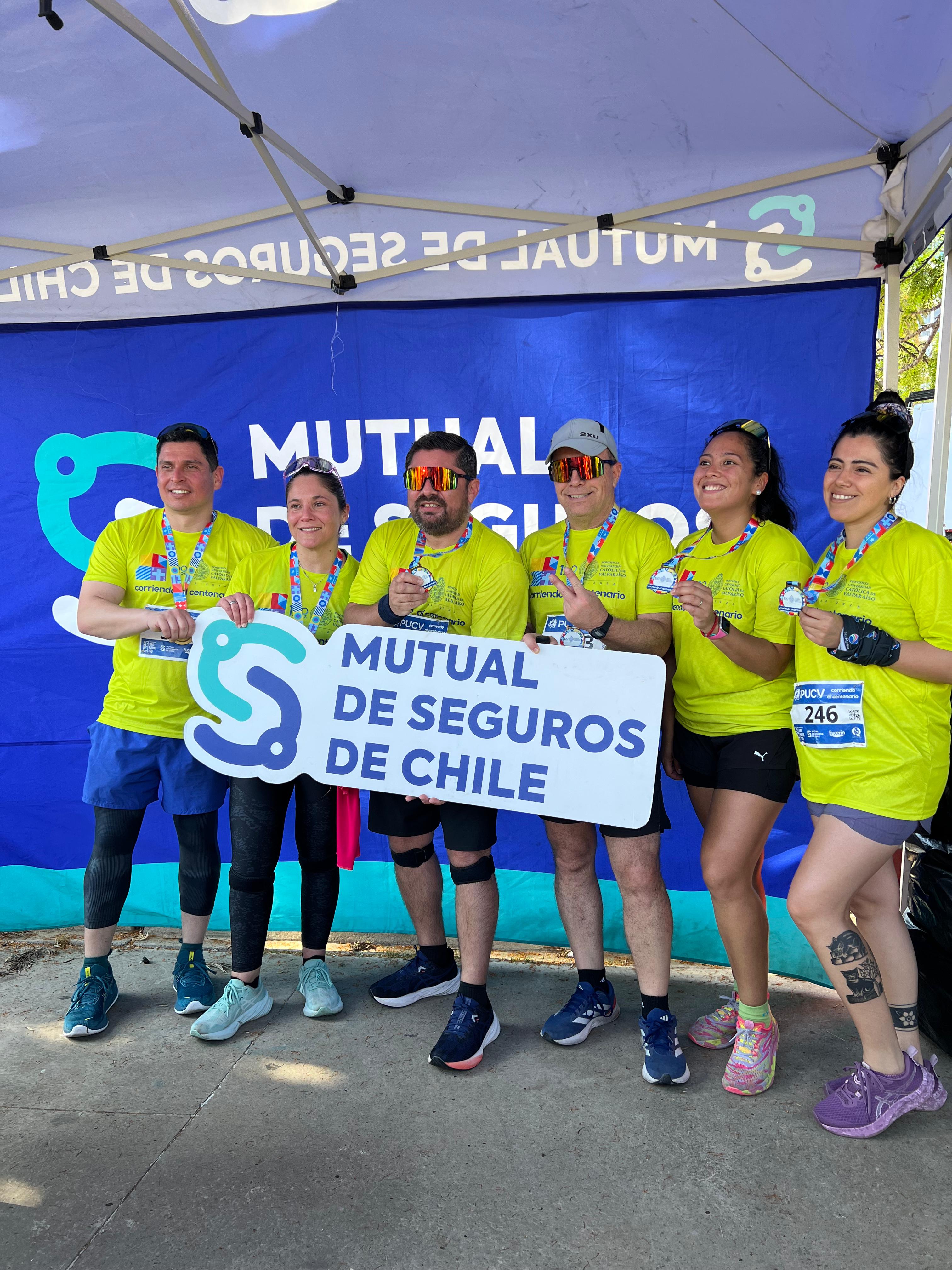 Mutual de Seguros de Chile presente en la corrida “Corriendo al Centenario PUCV”